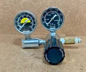 PURITAN BENNETT COMPRESSED GAS REGULATOR MODEL 56G9 - Picture 1 of 6