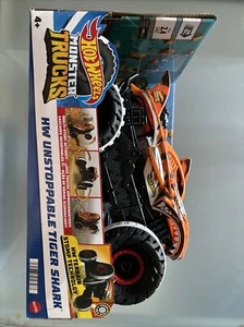 Hot Wheels RC Monster Truck  1:15 2.4GHZ 4WD 30M Range Tiger Shark - Foto 1 di 6
