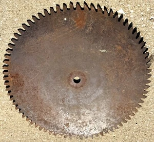 Vintage Solid Steel 28.5" Sawmill Saw Lumber Mill Round Log Rip Blade - Bild 1 von 7