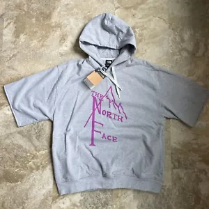 THE NORTH FACE 1966 GRAPHIC SHORT SLEEVE OVERSIZED HOODIE MEN MEDIUM SWEATSHIRT - Picture 1 of 6