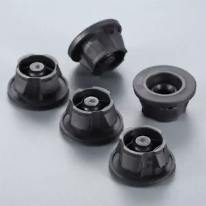 5pcs Engine Cover Rubber Grommets For Mercedes Benz E-Class W212/S212 2009-2016 - Picture 1 of 13