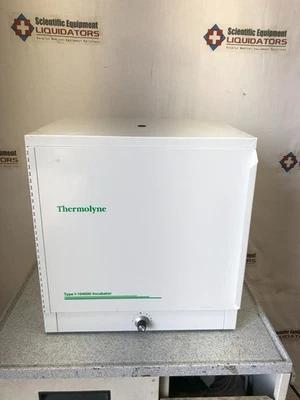 Incubadora Thermolyne I104025 tipo I-104000 Foto 1 de 3
