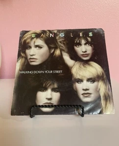 Bangles 45 record walking down your street - Picture 1 of 2
