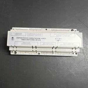 URMET 788/10 AUTOMATISCHES VIDEOUMSCHALTGERÄT AUF 4 TASTEN - Bild 1 von 4