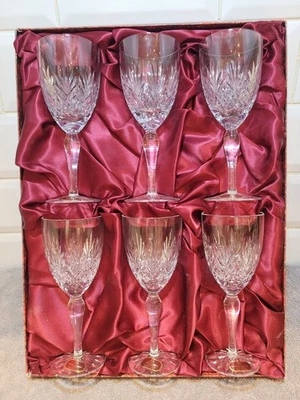 6 x Doulton International Crystal Cut Hellene? Wine Glasses  17.5cm Boxed 175ml - Image 1 of 4