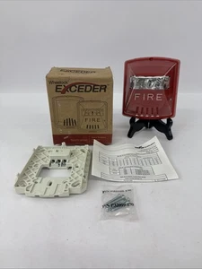 Eaton Cooper Wheelock STR Exceder Strobo Montaggio a Parete Rosso Allarme Antincendio - 127380 - Foto 1 di 18