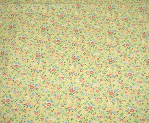 3 YDS VIP CRANSTON PRINT WORKS COTTON QUILT FABRIC 106 X 44 YELLOW & PINK FLOWER - Picture 1 of 4