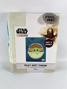 Disney Star Wars Mandalorian Silky Soft Throw Baby Yoda Child Blanket NWT 40x50” - Picture 1 of 2
