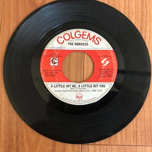 THE MONKEES 45 RPM vinyl Record A Little Bit Me, A Little Bit You Colgems - Picture 1 of 2
