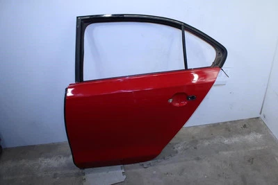 2011-2018 Volkswagen Jetta Sport задняя левая панель корпуса водительской двери 5C6-833-055-F - Изображение 1 из 4