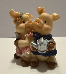Resin Junge und Mädchen Schwein Figuren gehen Blumen pflanzen - Bild 1 von 17