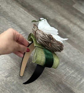 New Handmade Designer Fascinator Headband Green Black Velvet Bow White Bird Nest - Picture 1 of 9