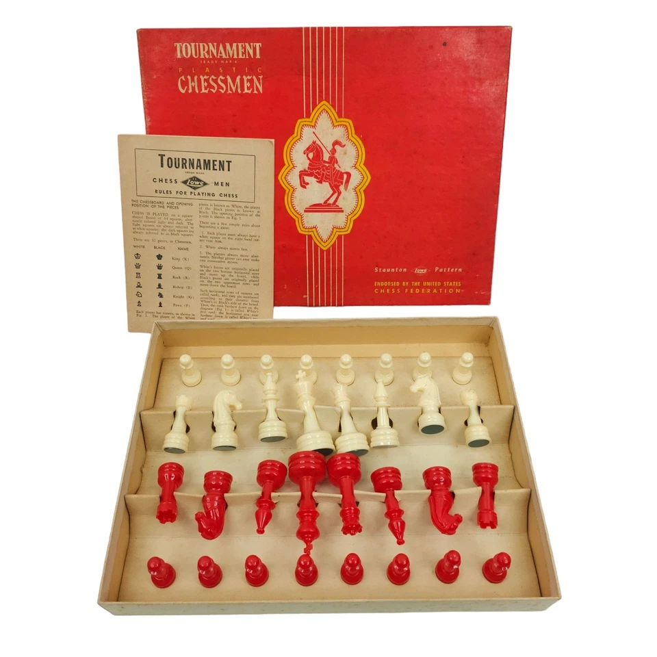 E S Lowe Co. Patrón Staunton Torneo Plástico Ajedrez No. 809 Vintage 1945 Foto 1 de 4