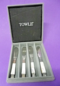 Towle 4-Piece Set Spreader Knives with Mother Of Pearl Handle in Velveteen Box - Picture 1 of 6