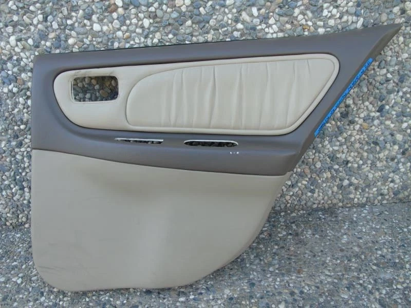 Panel de moldura de puerta trasera derecha R/R ventanas eléctricas 1999 Nissan Altima xS-TOP-3 Foto 1 de 4