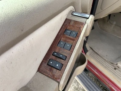 Interruptor de puerta delantera del conductor maestro de ventana del conductor se adapta 08-14 EXPEDITION 104861763 Foto 1 de 4