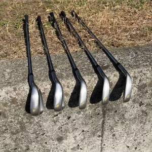 [TaylorMade] R5 5pcs 5-9 Iron Set Steel Shaft Flex Stiff used golf from japan - Picture 1 of 24