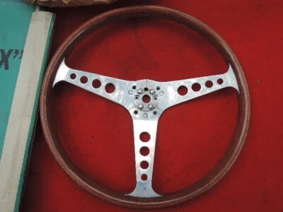 LES LESTON "Gran Premio" 3 Radios 15" Madera Volante Porsche FERRARI Alfa BMW Foto 1 de 4