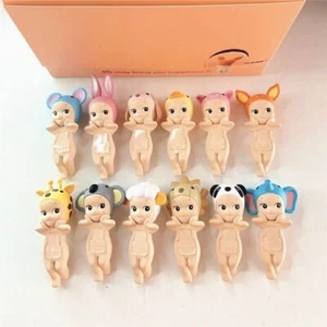 Box - Picture 1 of 1