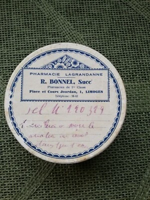 Ancienne boîte médicament pleine. Pharmacie Lagrandanne. R. BONNEL SUCC  Limoges - Photo 1/4