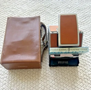 Vintage 1970's Polaroid SX-70 Land Camera with Cowhide Pouch - UNTESTED AS-IS - Picture 1 of 19