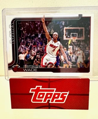 Baloncesto Topps 2025-26 Dwayne Wade Miami Heat #261 Golden Mirror variación SSP Foto 1 de 2