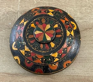 Vintage Wooden Round Tobacco Opium Box Original Hand Carved & Painted India - Picture 1 of 6