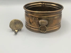 Gancio/pacchetto appendiabiti fioriera e conchiglia vintage decorativo ottone conchiglia decorazione - Foto 1 di 8