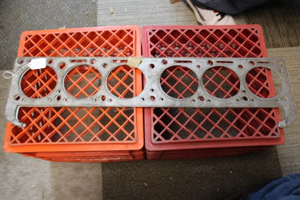 老式 NOS 1933 - 49 PONTIAC 头套 VICTOR 10491 / 7031 — 第 1/1 张图片