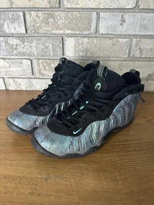 Scarpe Nike Air Foamposite One premium ""Abalone"" GS AO8037-009 taglia 6,5Y usate - Foto 1 di 6