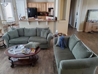 Green La-Z-Boy Sofa and Loveseat Set, Lightly Used - Image 1 of 4