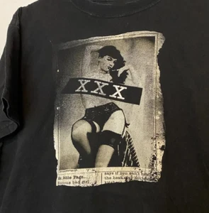 Bettie Page XXX Bad Girl Black Adult Tee Unisex Cotton Shirt AL382 - Picture 1 of 3