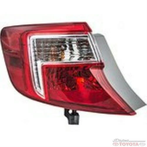 OEM TOYOTA CAMRY ЗАДНИЙ ФОНАРЬ СО СТОРОНЫ ВОДИТЕЛЯ 81560-06470 ПОДХОДИТ 2012-2016 - Изображение 1 из 1