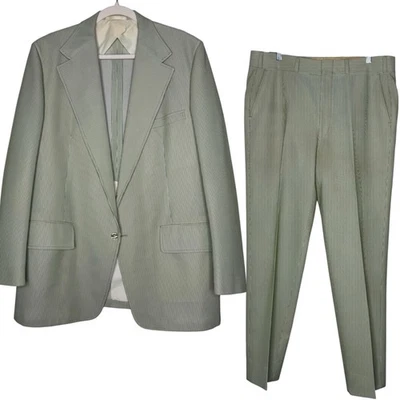 Traje Chaqueta y Pantalones Ligeros De Colección Haspel Verde A Rayas 2 piezas Hecho en Unión 46R Foto 1 de 4