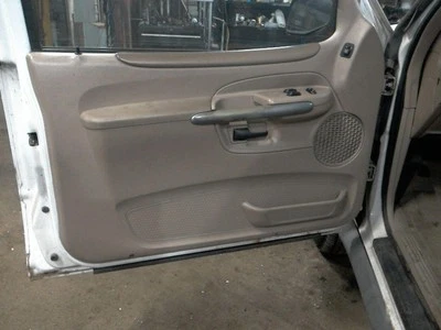 Panel de moldura de puerta delantera izquierda Ford Explorer 01 02 usado Foto 1 de 2