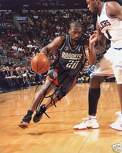 RAYMOND FELTON  CHARLOTTE BOBCATS  SIGNED 8X10 - Image 1 of 1