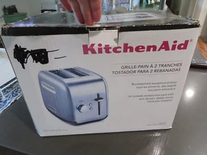2 Slice Kitchen Aid Toaster NWB Never Used - Picture 1 of 5