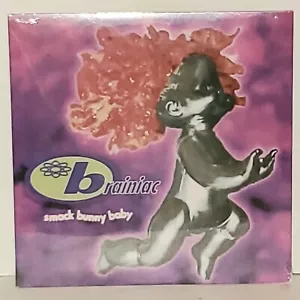 BRAINIAC Smack Bunny Baby Sealed 2018 Grass Vinyl GROW004-1 500 Made - Picture 1 of 2