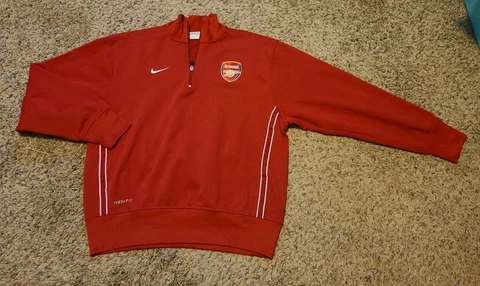 NIKE ARSENAL MEN'S THERMA FIT 1/4 ZIP SWEATSHIRT SZ M Cover