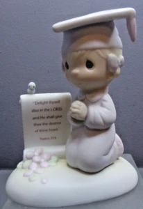Precious Moments GIRL Grad FIGURINE Praying “ Seek Ye The Lord ” E-9261 - Picture 1 of 6