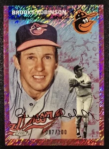 Topps 2023 cromo platino #46 Brooks Robinson toile crema/fucsia/100 patio - Imagen 1 de 2