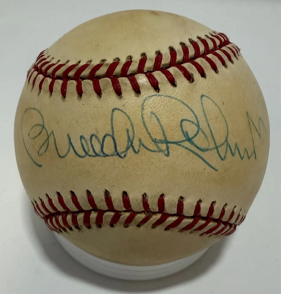 BROOKS ROBINSON Signed Official AL Baseball AUTO - Baltimore Orioles - JSA - Image 1 of 1