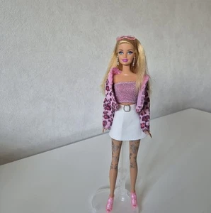 Barbie Puppen Kleidung set - Bild 1 von 8