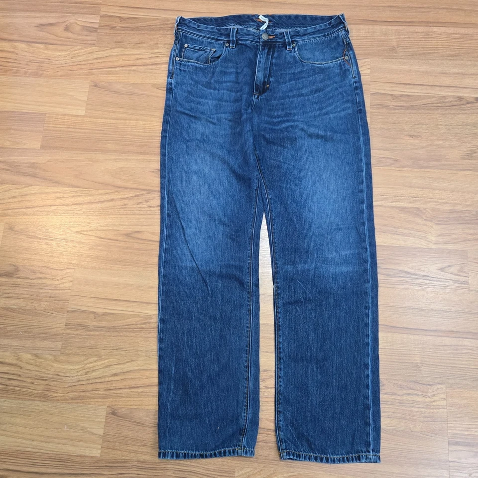 Tommy Bahama Standard Jeans 36/32 Mens Blue Medium/Dark Wash Relaxed Stretch - Image 1 of 4