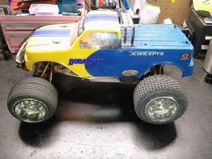 Duratrax Maximum Mt Tested, Working. Needs Controller, Receiver And Batteries. - Picture 1 of 22