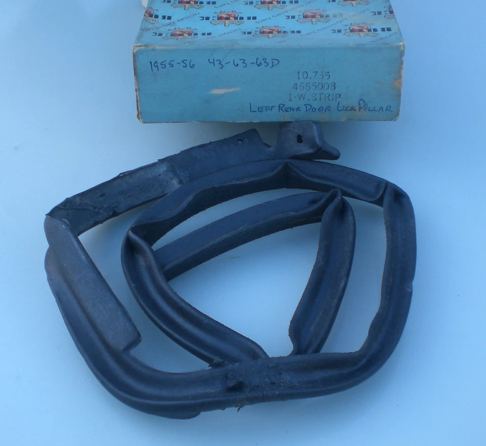 BUICK 4665008 1955-1956; ESPECIAL &amp; CENTURY 4 PUERTAS TECHO RÍGIDO (43-63) WEATHERSTR Foto 1 de 1