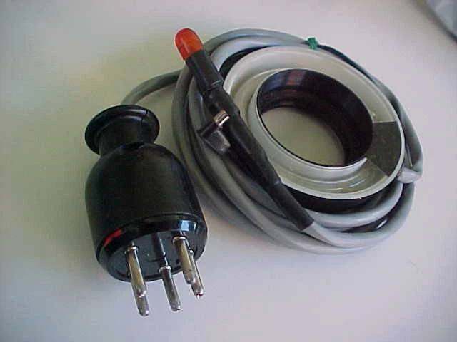 Anillo de luz con enchufe de 5 pines (bx 2) Foto 1 de 1