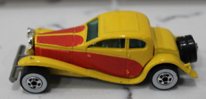 Vintage Hot Wheels - 37 Bugatti #28 Yellow/Red 1991 - NICE CONDITION SEE PICS
