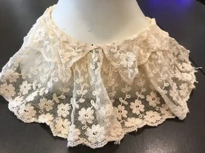 Vintage Antique Delicate Large Intricate Lace Collar 1920-1950. - Picture 1 of 4