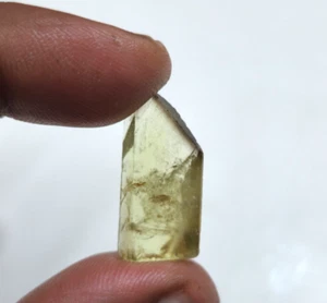 Natural Lemon Bio Quartz Raw 19.30 Crt 28x12x6 MM Loose Gemstone For Jewelry - Picture 1 of 6